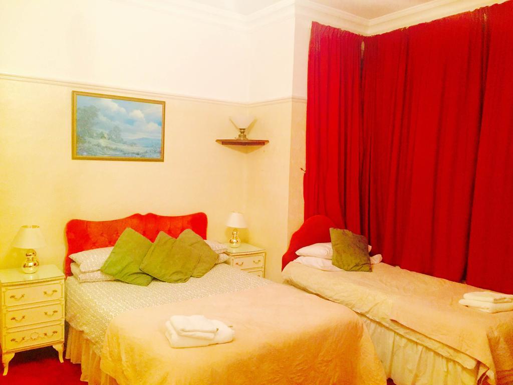 Southend Inn Hotel - Close To Beach, Train Station & Southend Airport Rom bilde